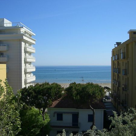 Hotel Taunus - Vista Mare Riccione Exterior photo